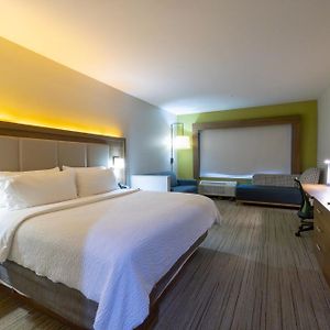 Holiday Inn Express & Suites Dallas Ne Arboretum
